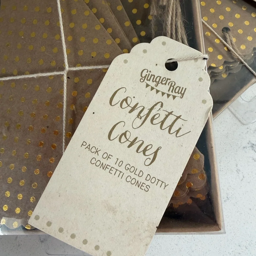 NWT Gold Dotty Confetti Cones (2 Packs of 10)